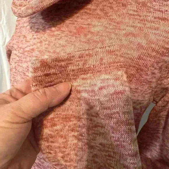 EUC Lands’ End Women’s Fleece Lined Pullover. Size Small. Cowel neck. - Picture 3 of 7